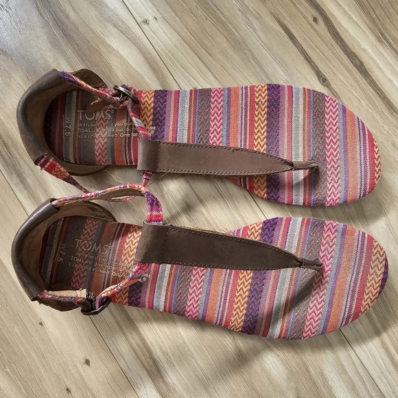 TOMS Womans Multi-color Tribal Boho Leather Women's Size 7.5 - Picture 2 of 8